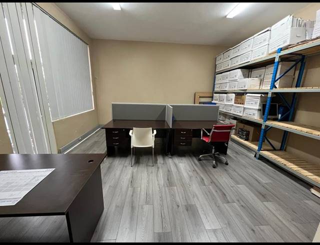 OFFICE FOR SALE IN CLARENDON